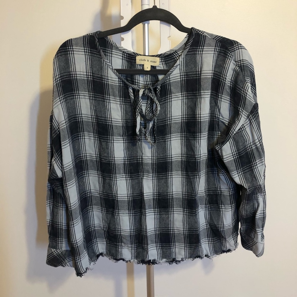 Cloth & Stone Fray Hem Long Sleeve Tied Front